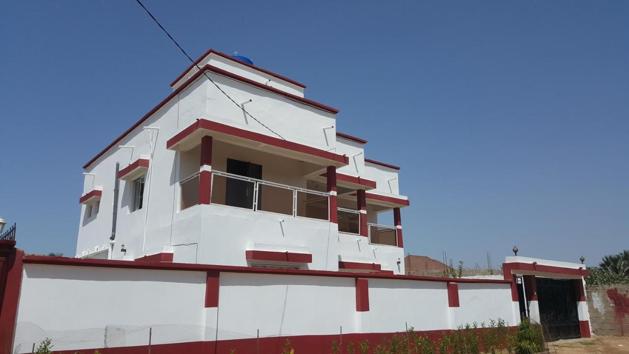 Hotel Coco Island Banjul Exterior foto